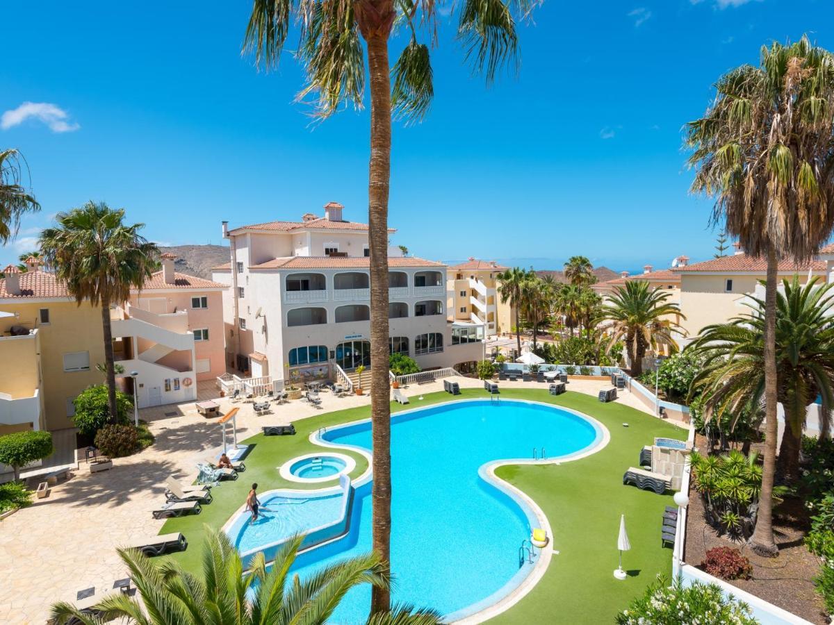 10E Country Club Accommodation Pool! Arona  Exterior photo