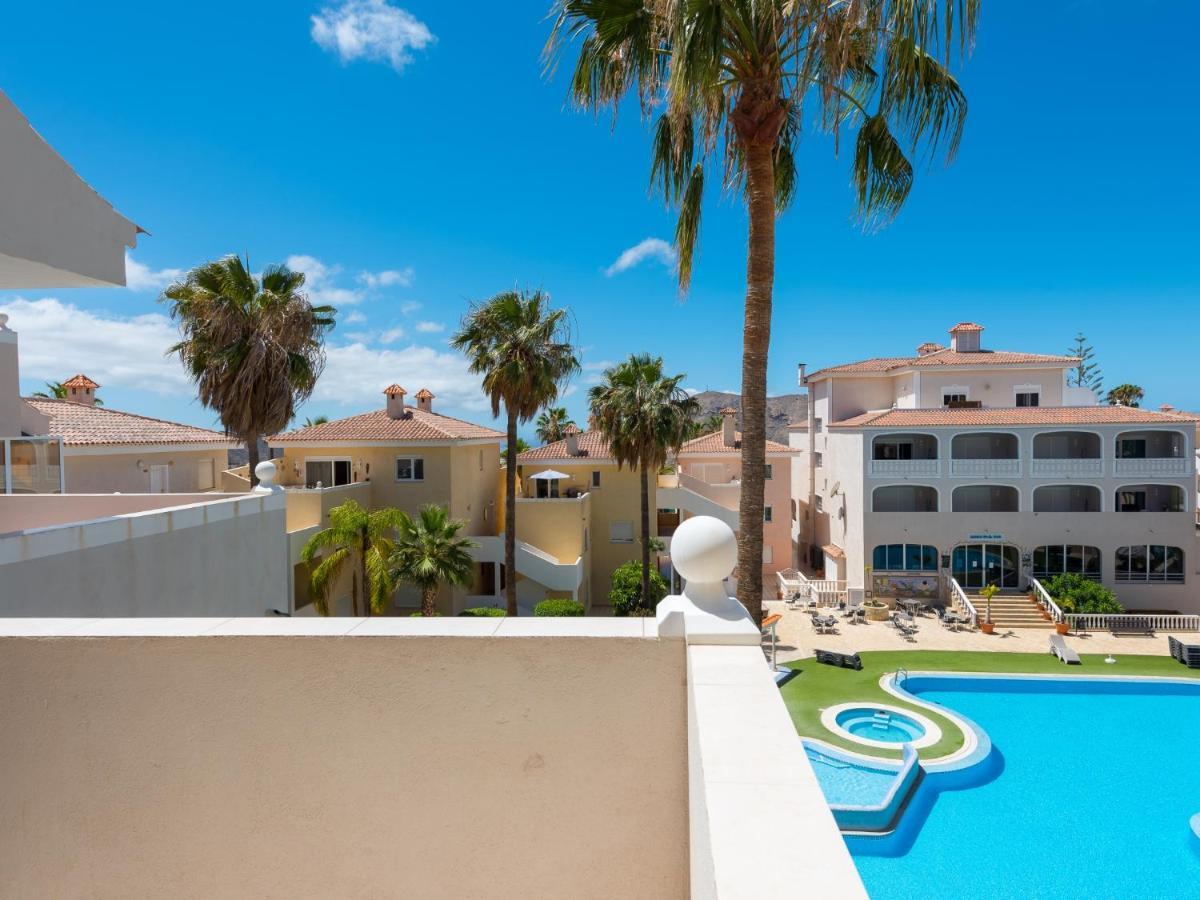 10E Country Club Accommodation Pool! Arona  Exterior photo